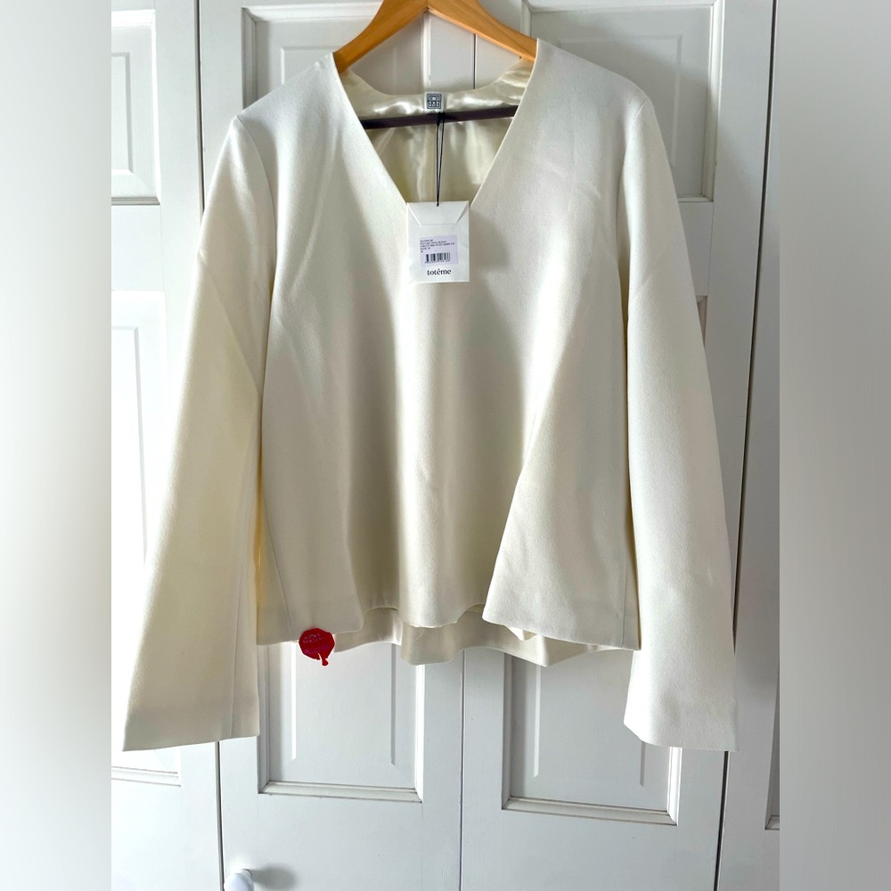 Structured Wool Blend Toteme Crepe V-Neck Top - NWT size 38
